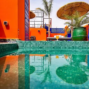 Le Jardin De Lea, & Bed and breakfast